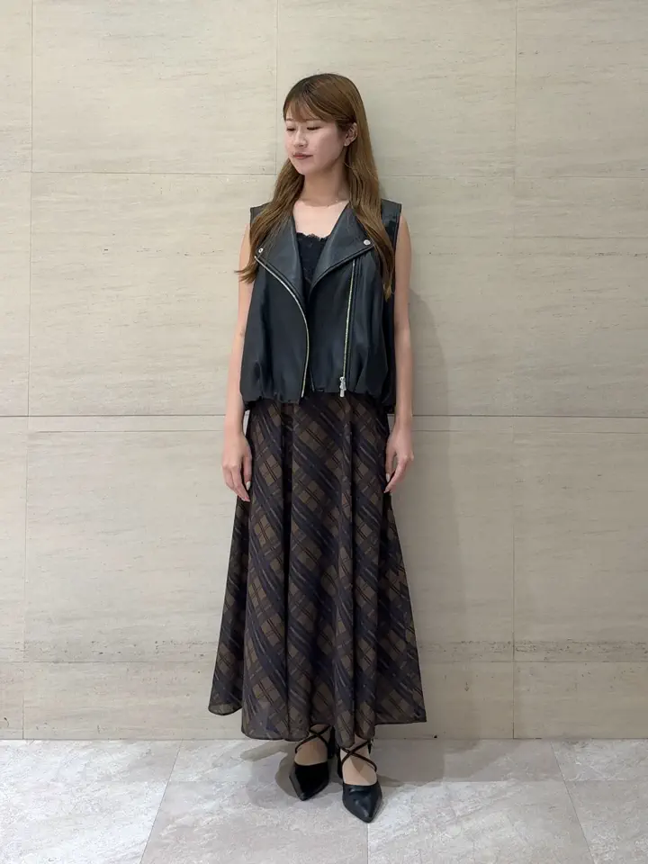 GRACE CONTINENTAL s.kondo コーディネート画像