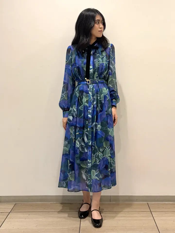 GRACE CONTINENTAL yoshi コーディネート画像