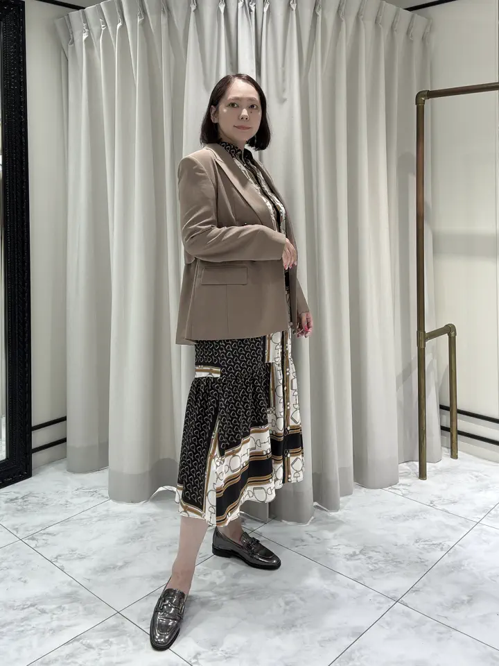 GRACE CONTINENTAL Izumi コーディネート画像