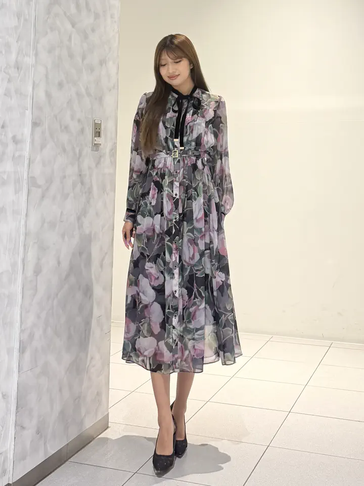 GRACE CONTINENTAL momo コーディネート画像