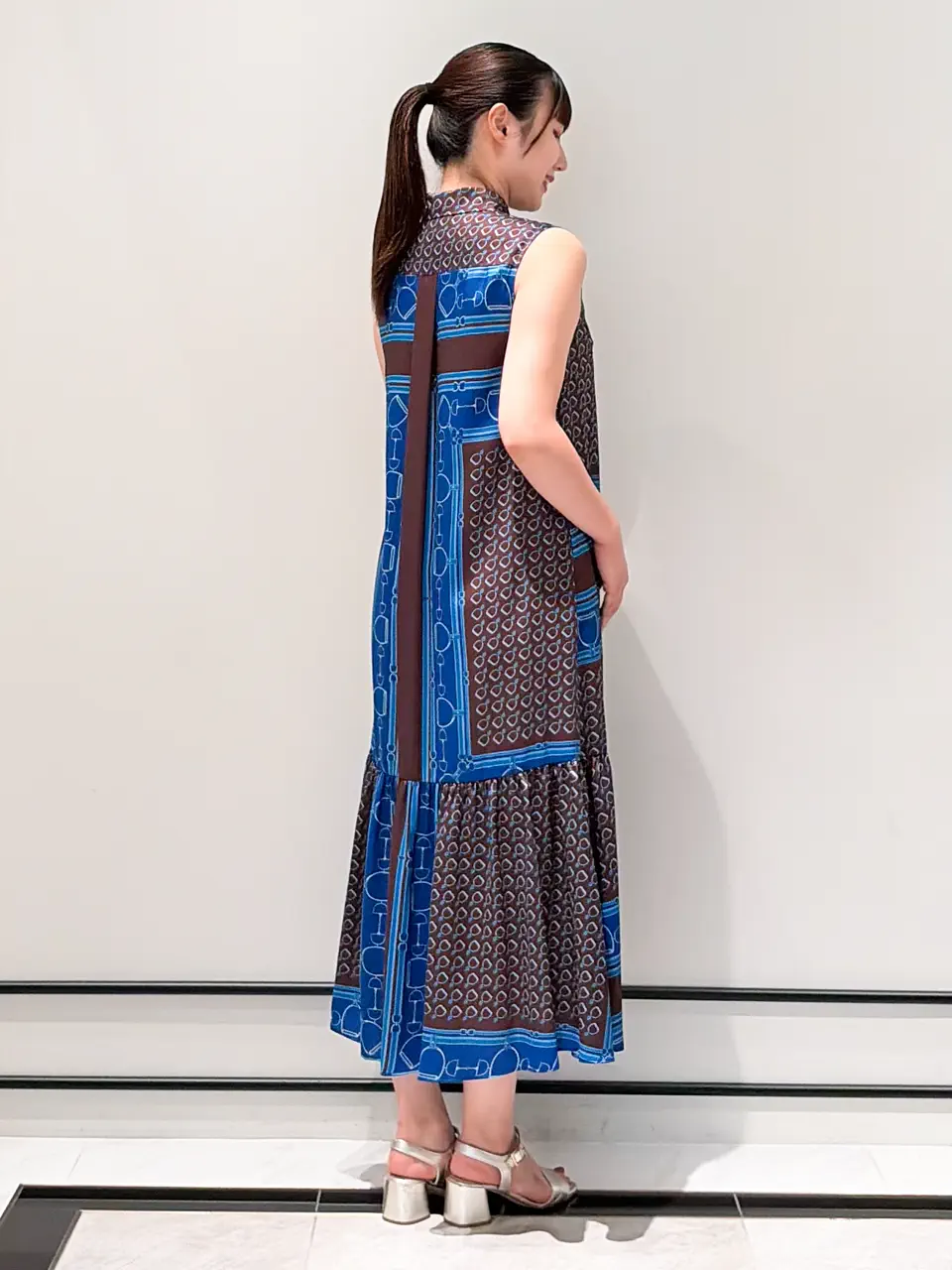 GRACE CONTINENTAL CHISAKO.S コーディネート画像