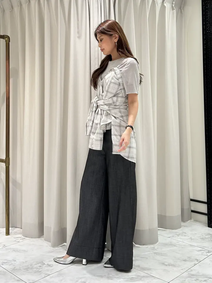 GRACE CONTINENTAL 志田　悠 コーディネート画像