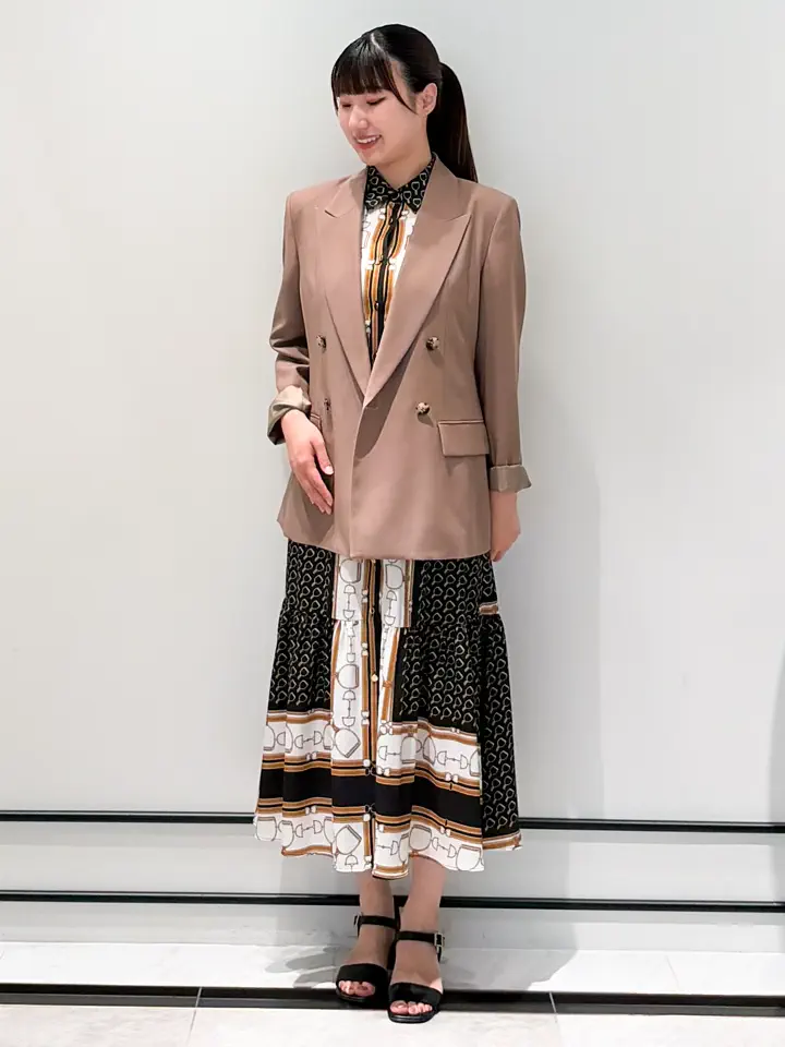 GRACE CONTINENTAL CHISAKO.S コーディネート画像