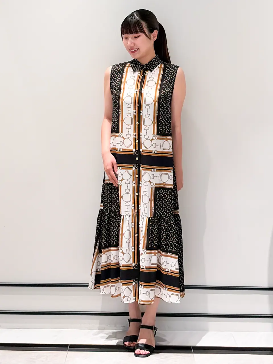 GRACE CONTINENTAL CHISAKO.S コーディネート画像