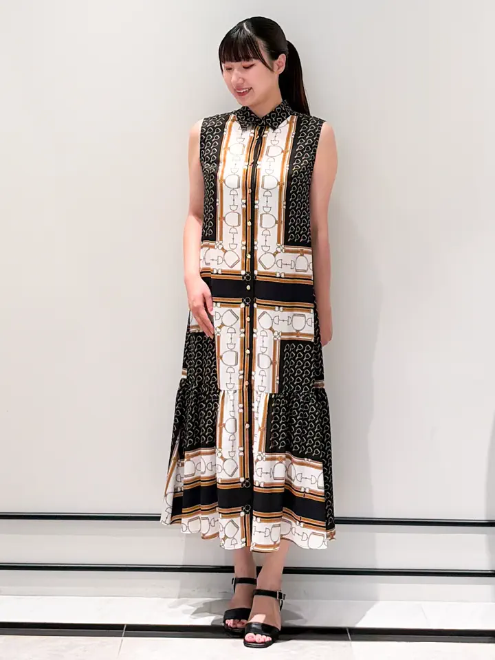 GRACE CONTINENTAL CHISAKO.S コーディネート画像