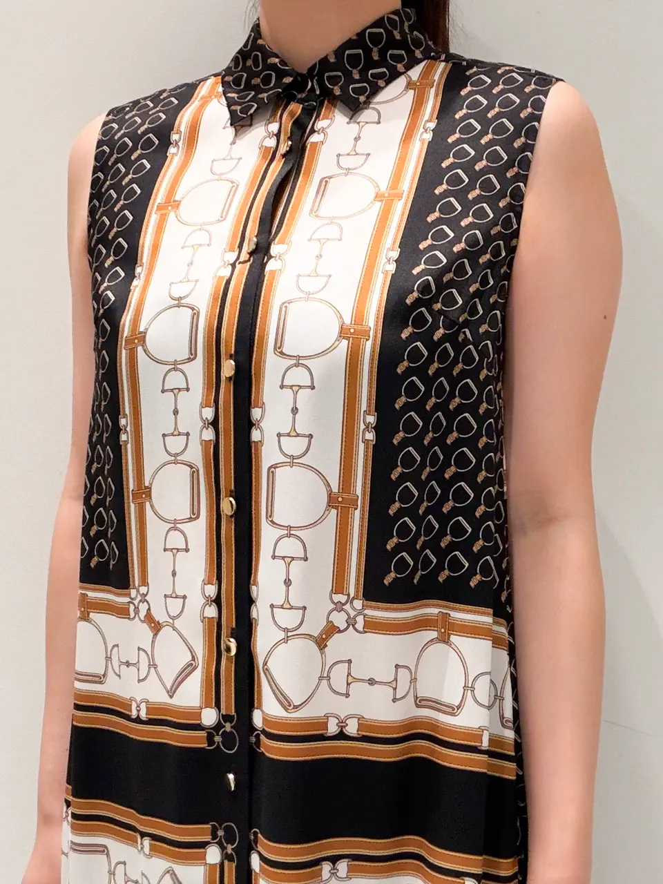 GRACE CONTINENTAL CHISAKO.S コーディネート画像