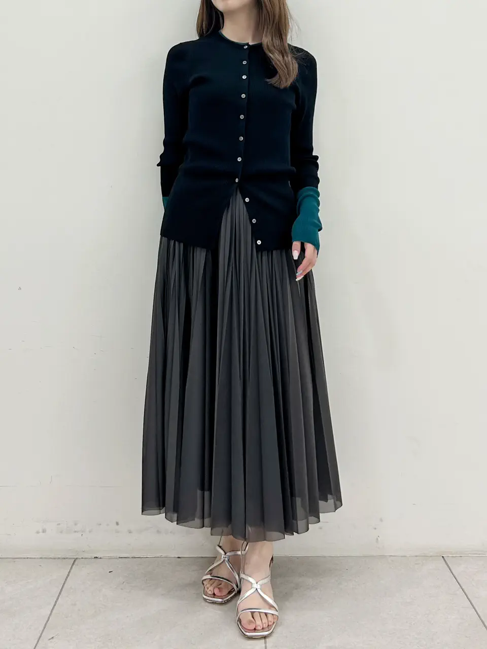 GRACE CONTINENTAL Miu Akamatsu コーディネート画像