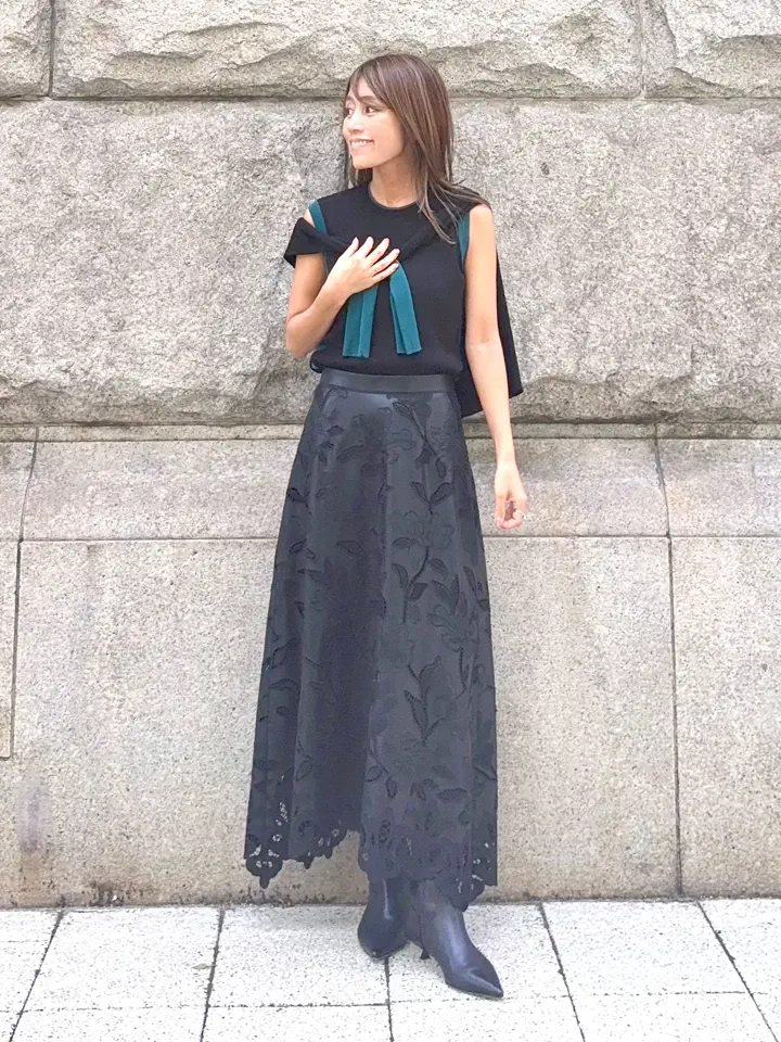 GRACE CONTINENTAL yukimi yonee コーディネート画像