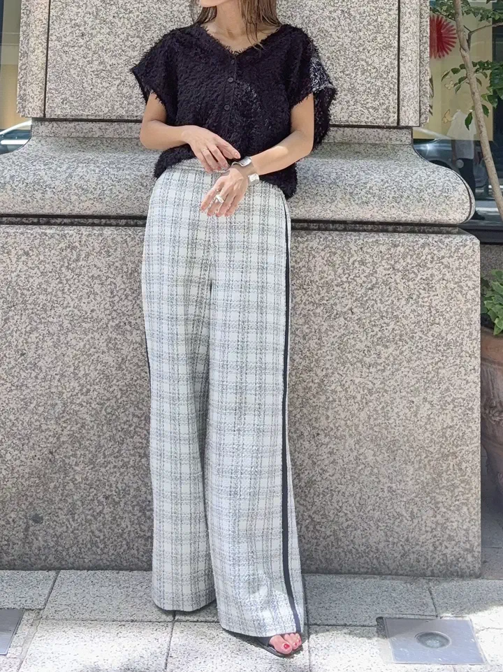 GRACE CONTINENTAL yukimi yonee コーディネート画像