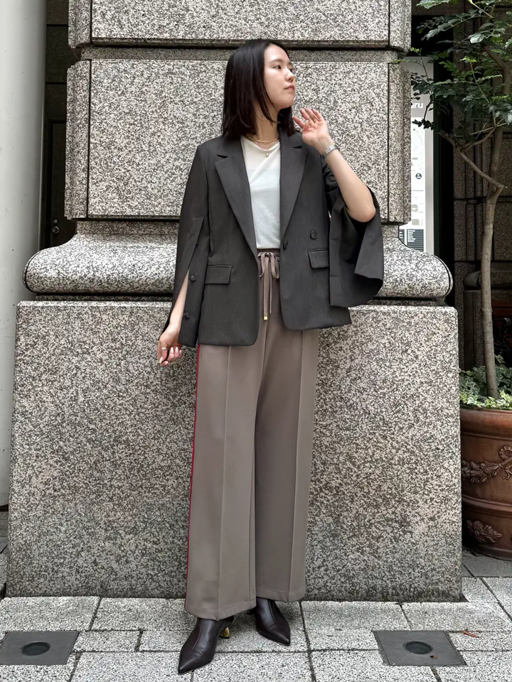 GRACE CONTINENTAL 伊藤　静華 コーディネート画像