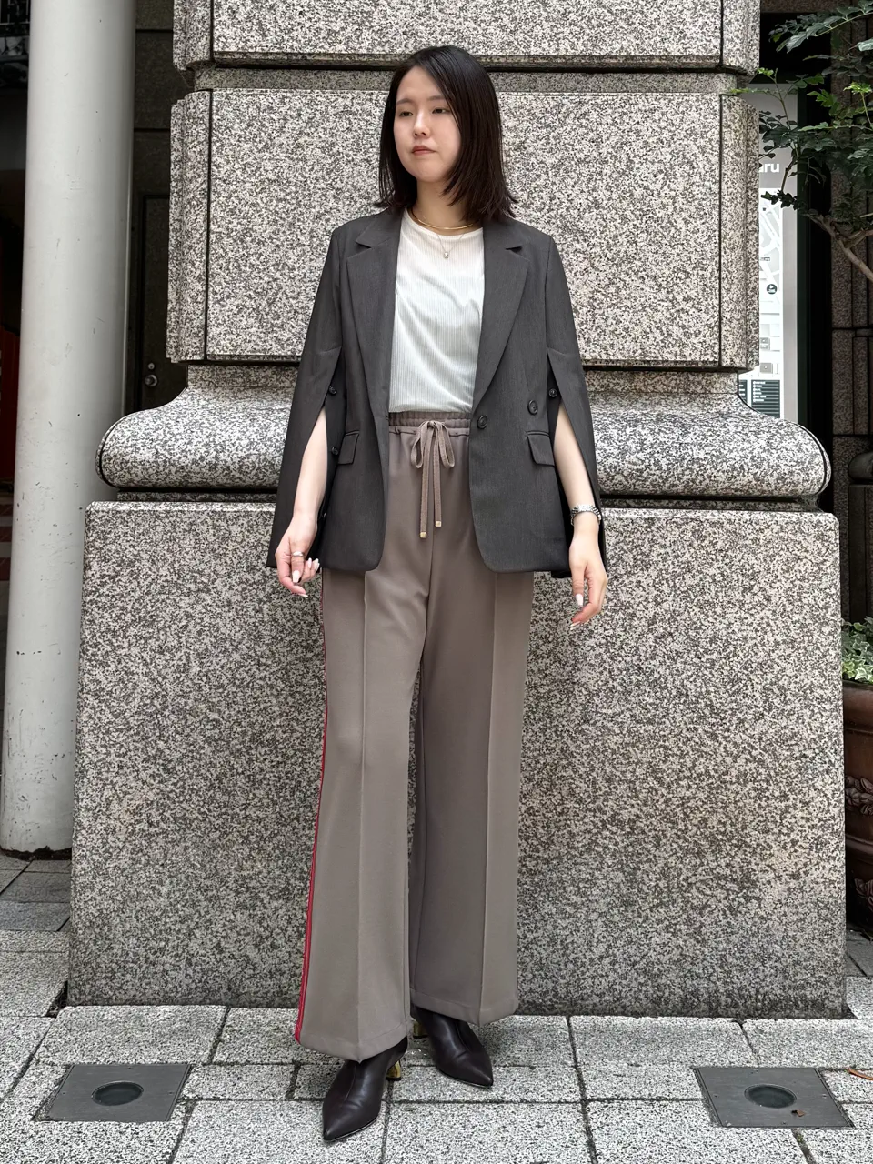 GRACE CONTINENTAL 伊藤　静華 コーディネート画像