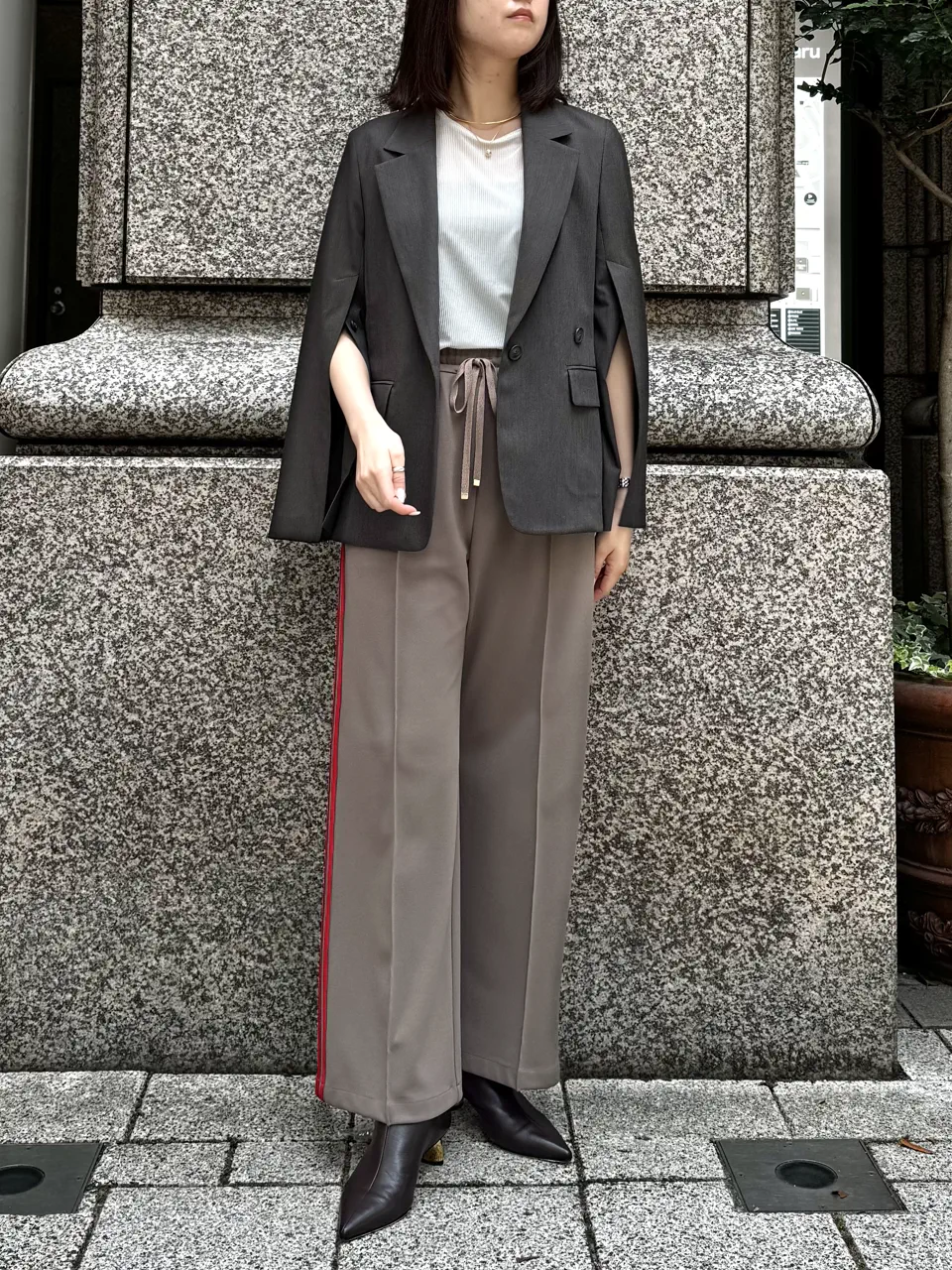 GRACE CONTINENTAL 伊藤　静華 コーディネート画像