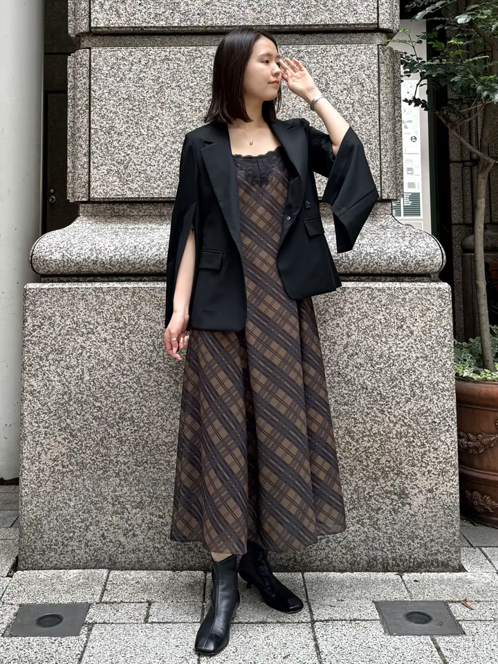 GRACE CONTINENTAL 伊藤　静華 コーディネート画像