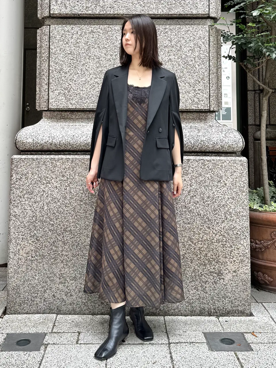 GRACE CONTINENTAL 伊藤　静華 コーディネート画像