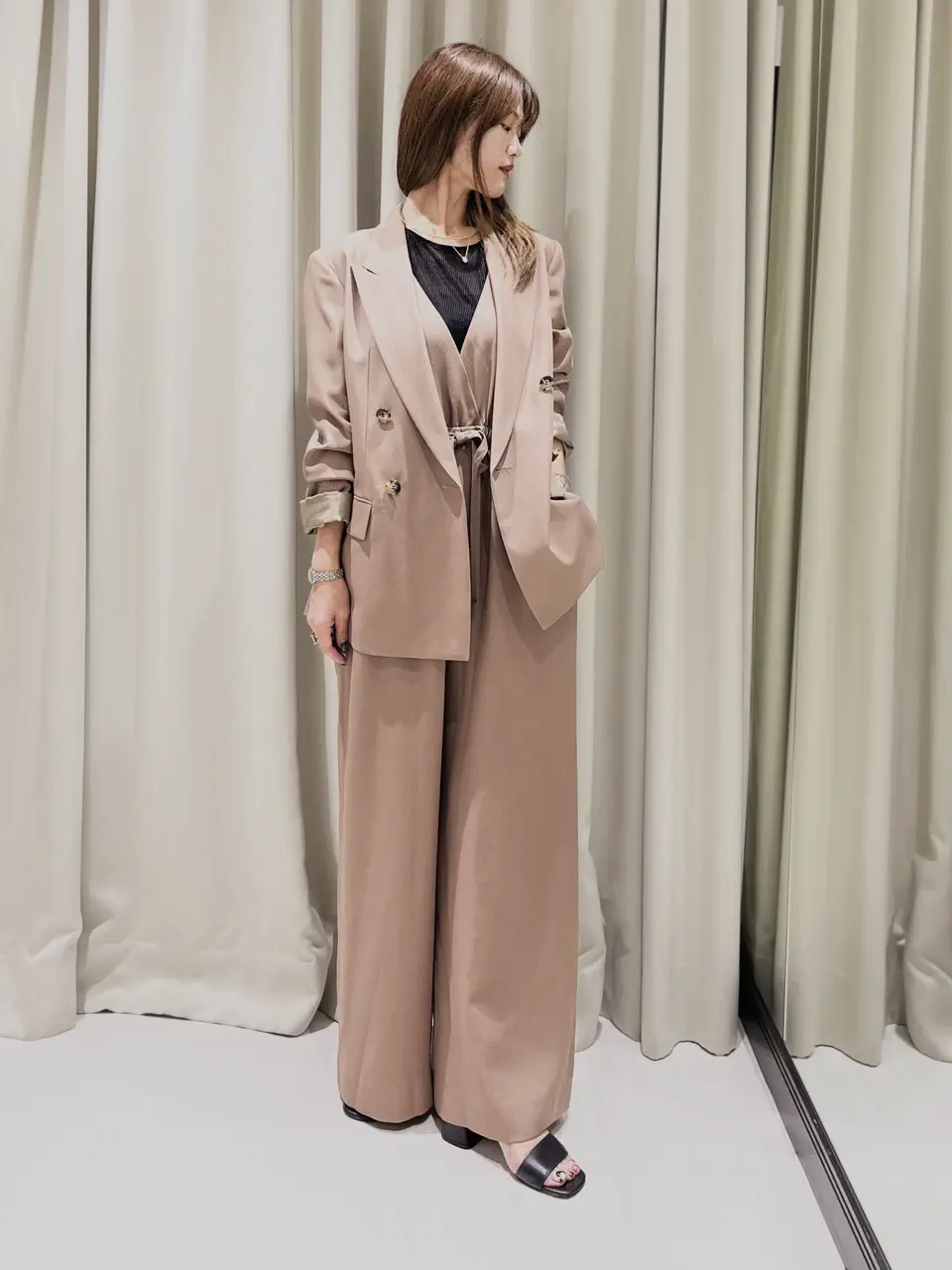 GRACE CONTINENTAL A.Kameyama コーディネート画像