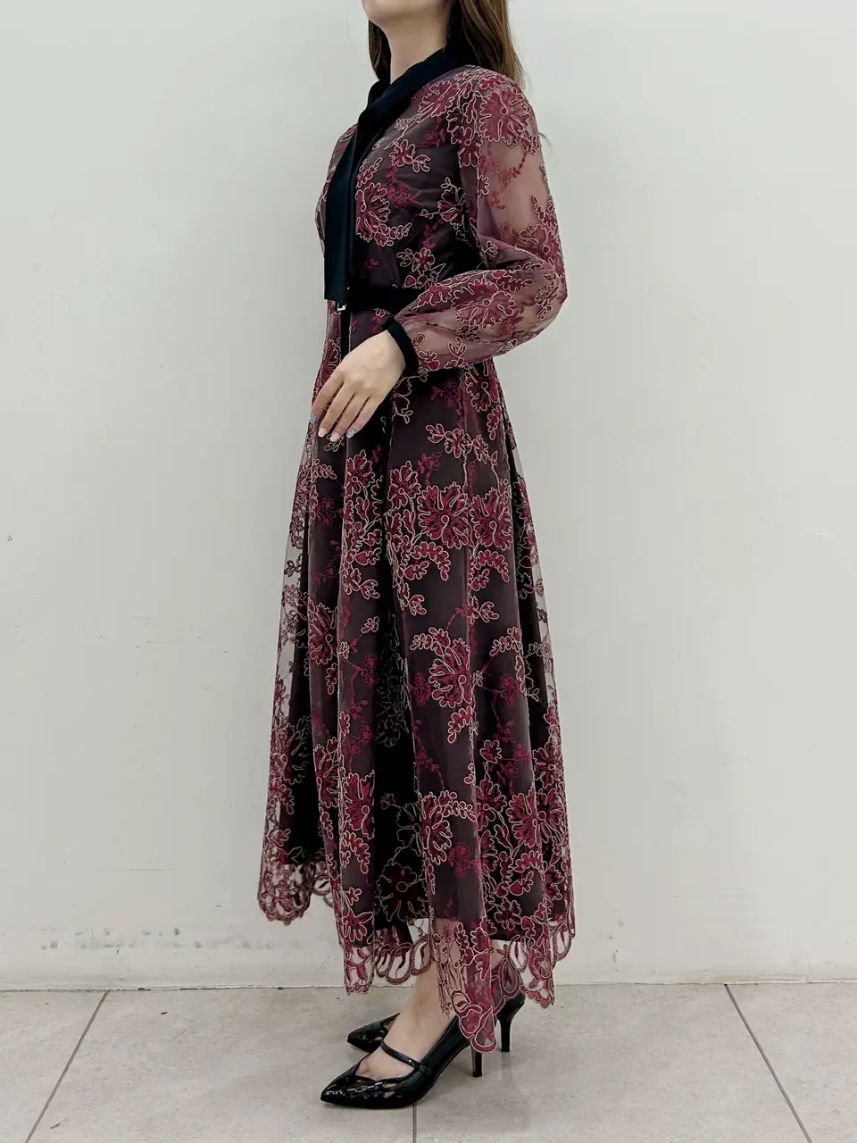 GRACE CONTINENTAL Miu Akamatsu コーディネート画像