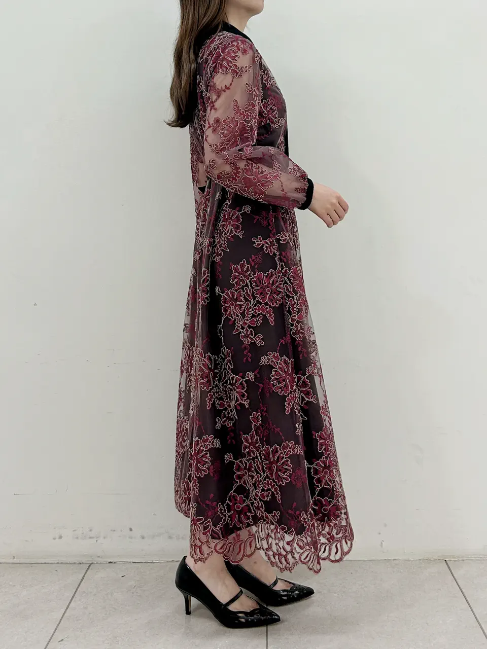 GRACE CONTINENTAL Miu Akamatsu コーディネート画像
