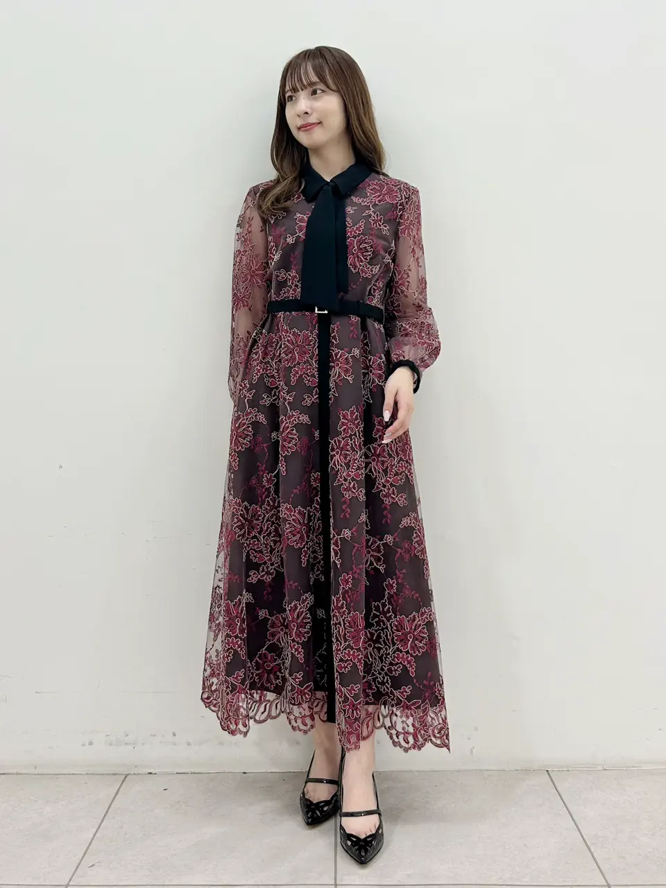 GRACE CONTINENTAL Miu Akamatsu コーディネート画像