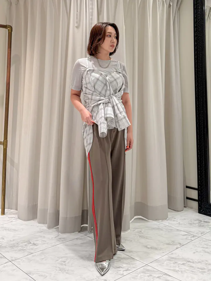 GRACE CONTINENTAL Natsumi コーディネート画像