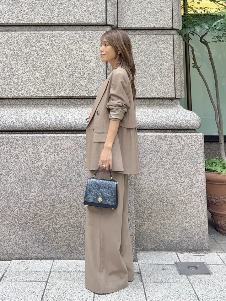 GRACE CONTINENTAL yukimi yonee コーディネート画像