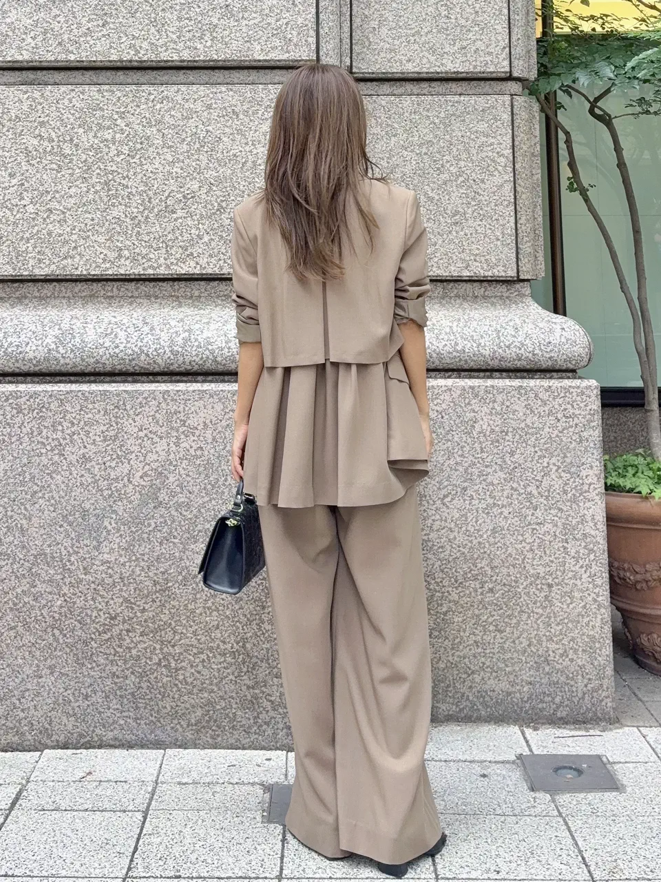 GRACE CONTINENTAL yukimi yonee コーディネート画像