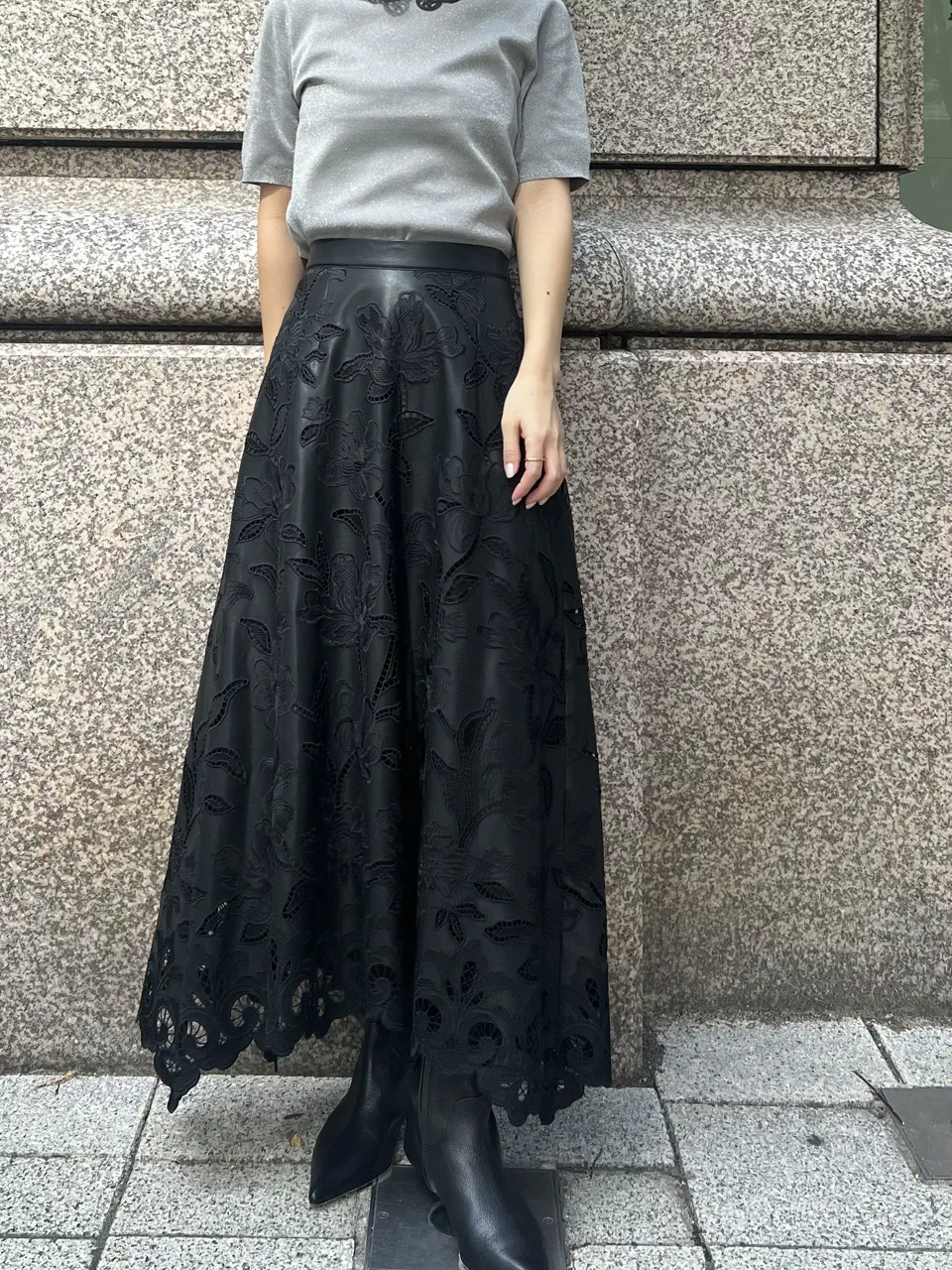 GRACE CONTINENTAL ERINA KATO コーディネート画像