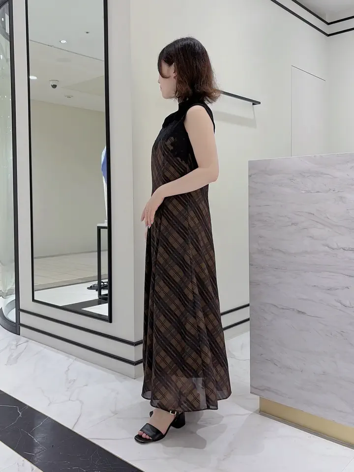 GRACE CONTINENTAL SASAKI コーディネート画像