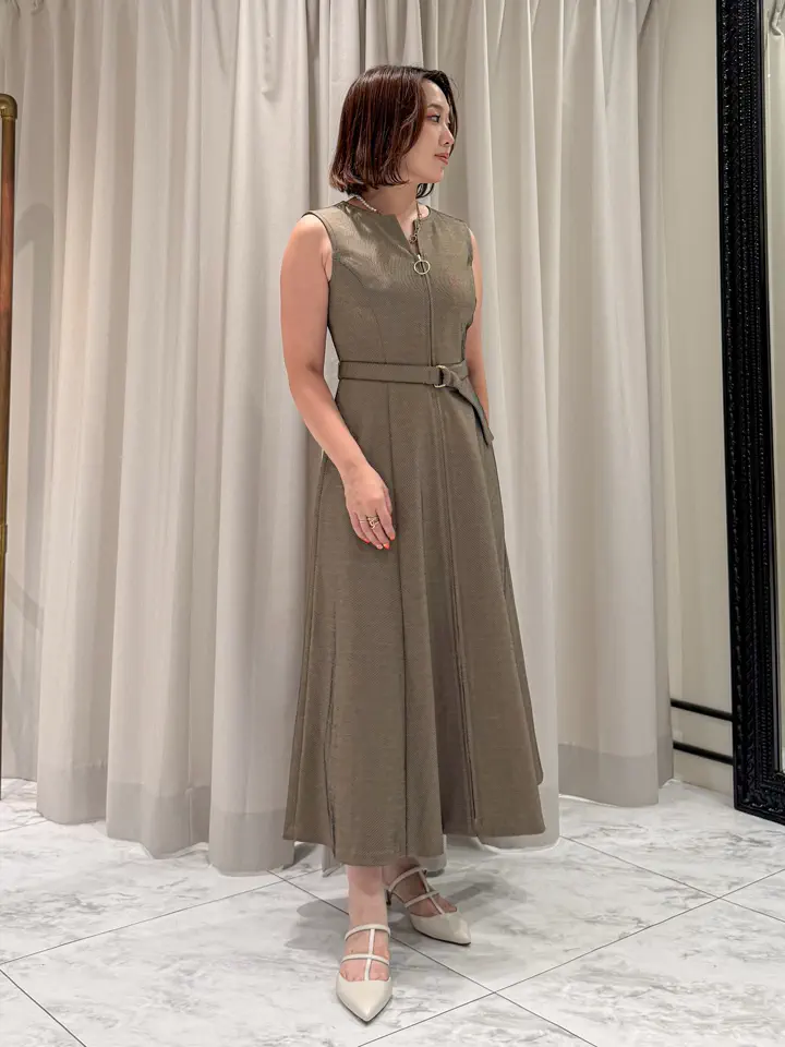 GRACE CONTINENTAL Natsumi コーディネート画像