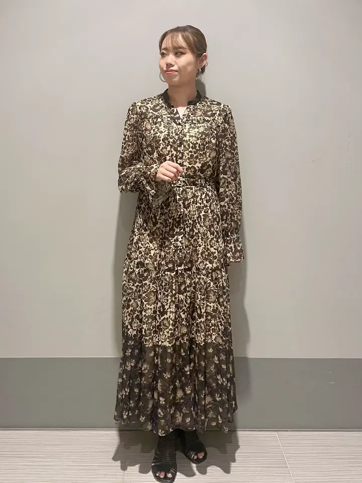 GRACE CONTINENTAL 細川　もなみ コーディネート画像