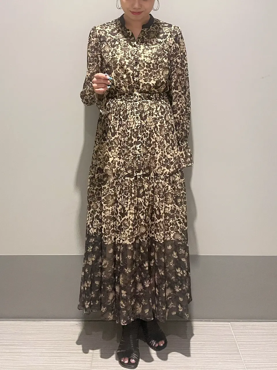 GRACE CONTINENTAL 細川　もなみ コーディネート画像
