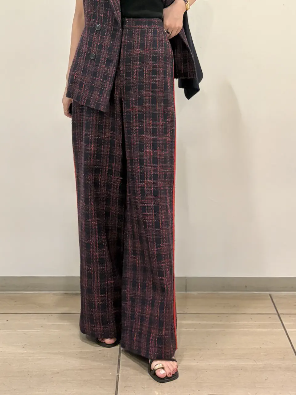 GRACE CONTINENTAL yoshi コーディネート画像