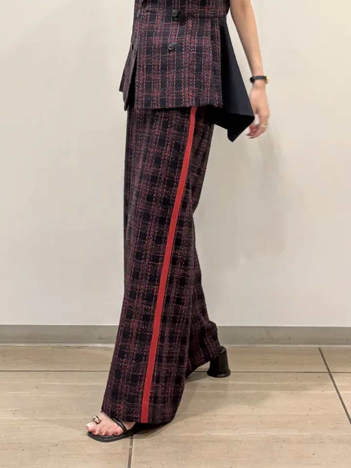 GRACE CONTINENTAL yoshi コーディネート画像