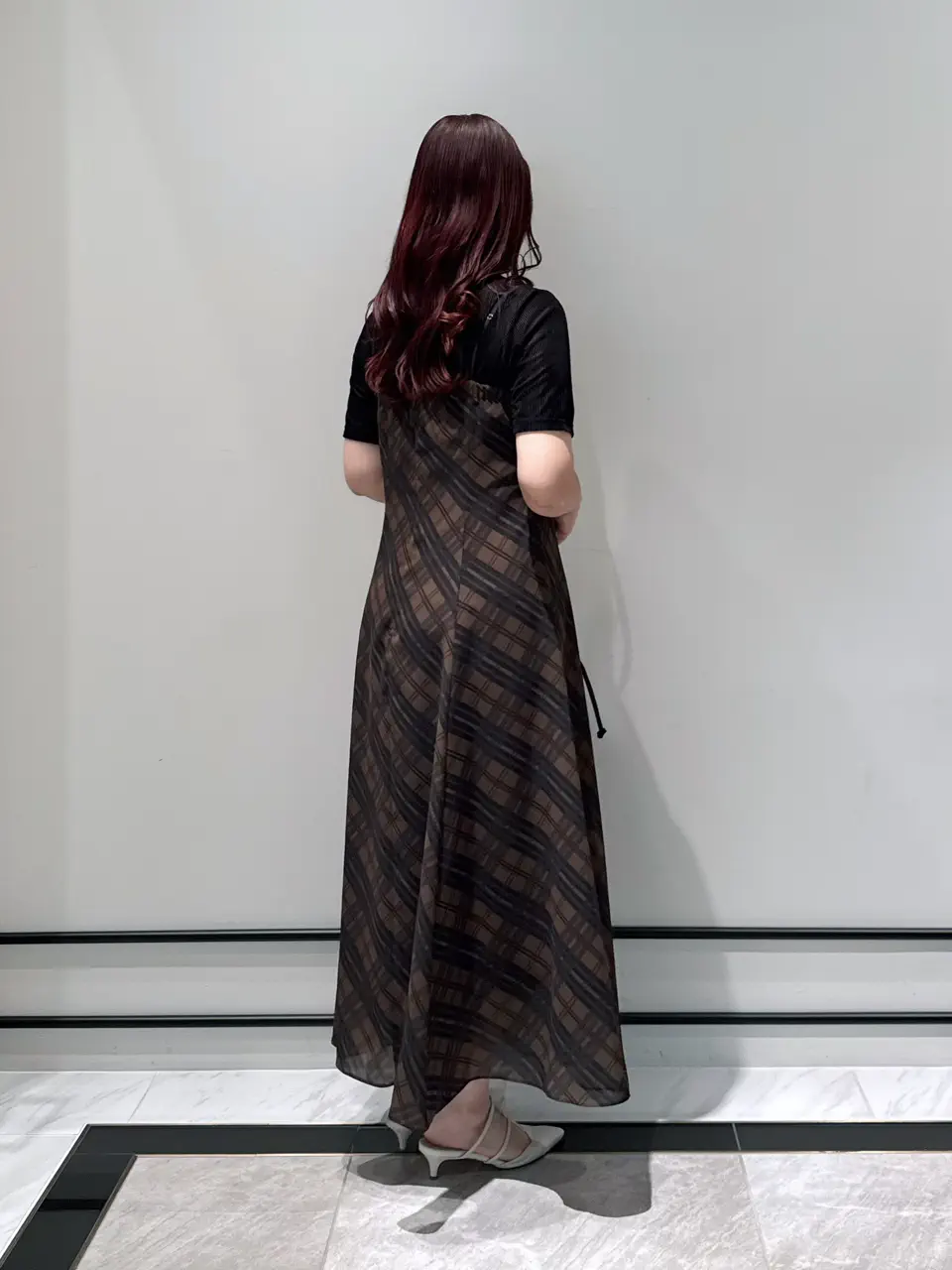 GRACE CONTINENTAL MOMOKO コーディネート画像