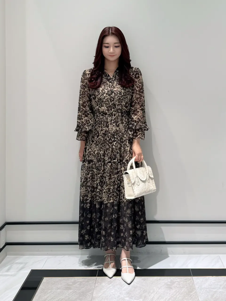 MOMOKO コーディネート画像