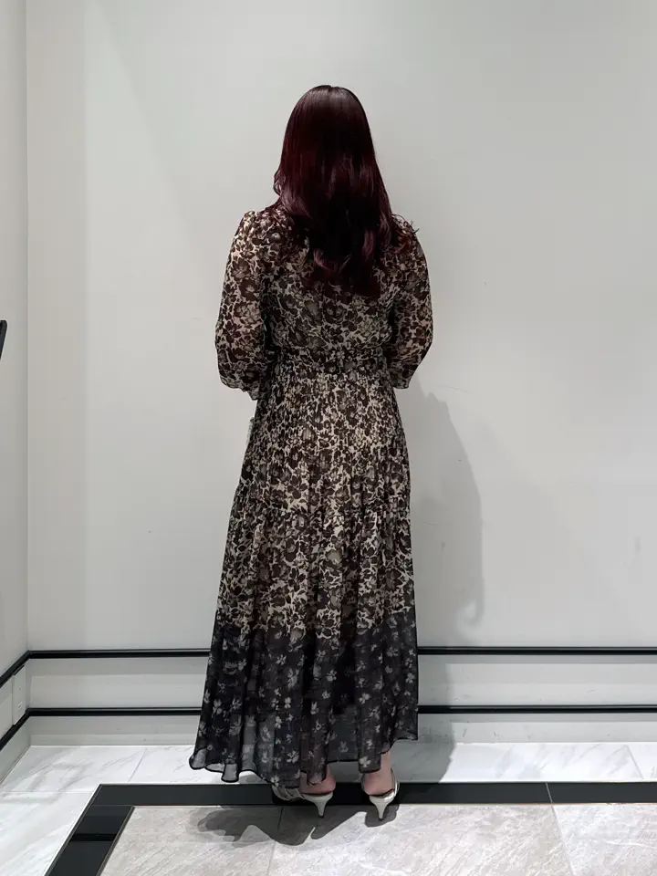 GRACE CONTINENTAL MOMOKO コーディネート画像