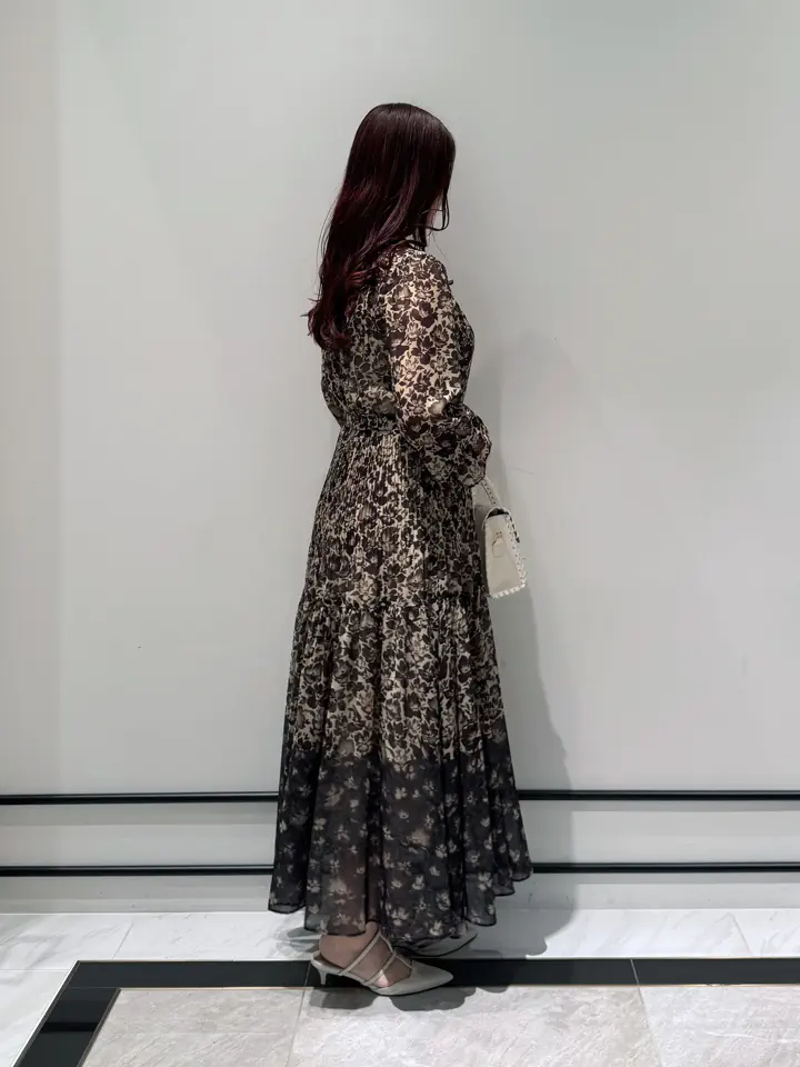 GRACE CONTINENTAL MOMOKO コーディネート画像