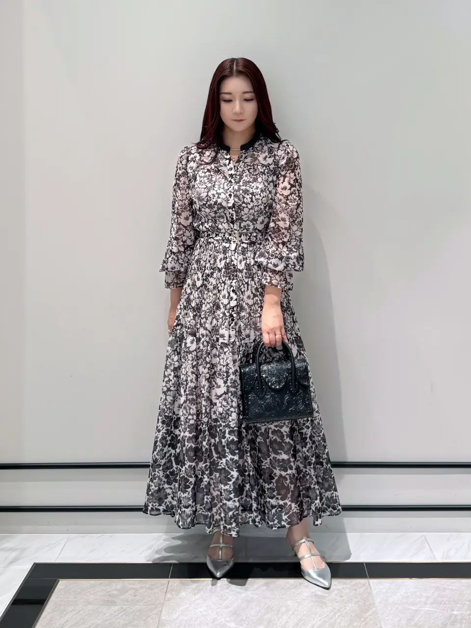  MOMOKO コーディネート画像