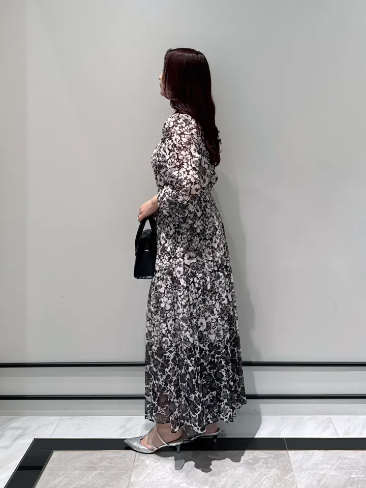 GRACE CONTINENTAL MOMOKO コーディネート画像