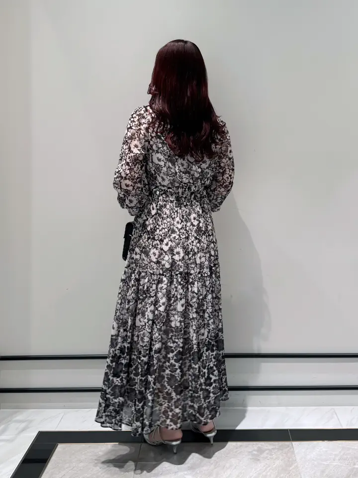 GRACE CONTINENTAL MOMOKO コーディネート画像