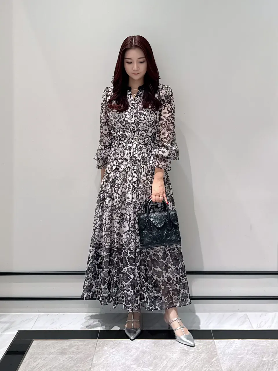 GRACE CONTINENTAL MOMOKO コーディネート画像