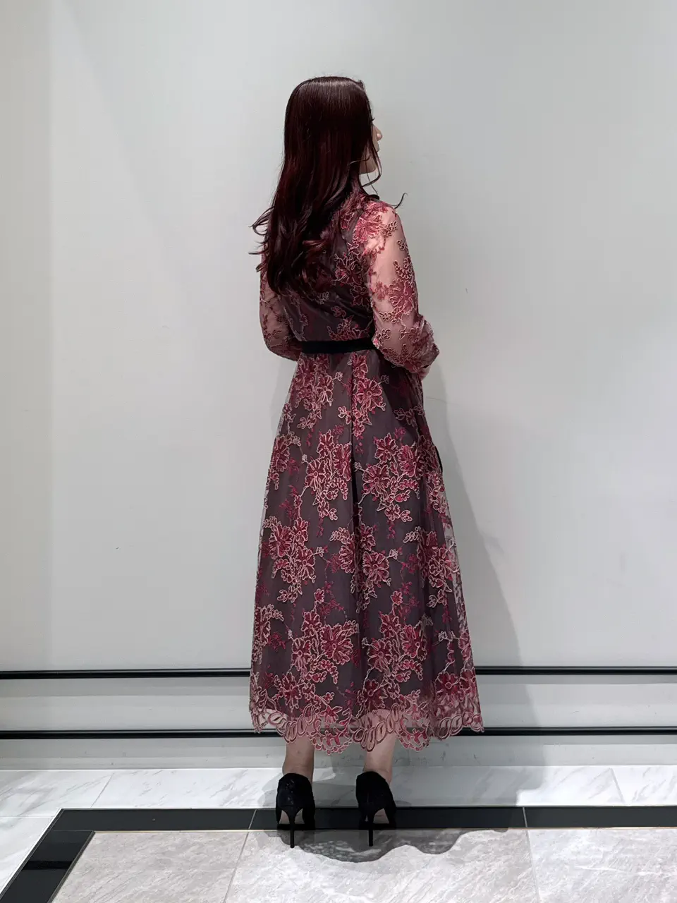 GRACE CONTINENTAL MOMOKO コーディネート画像