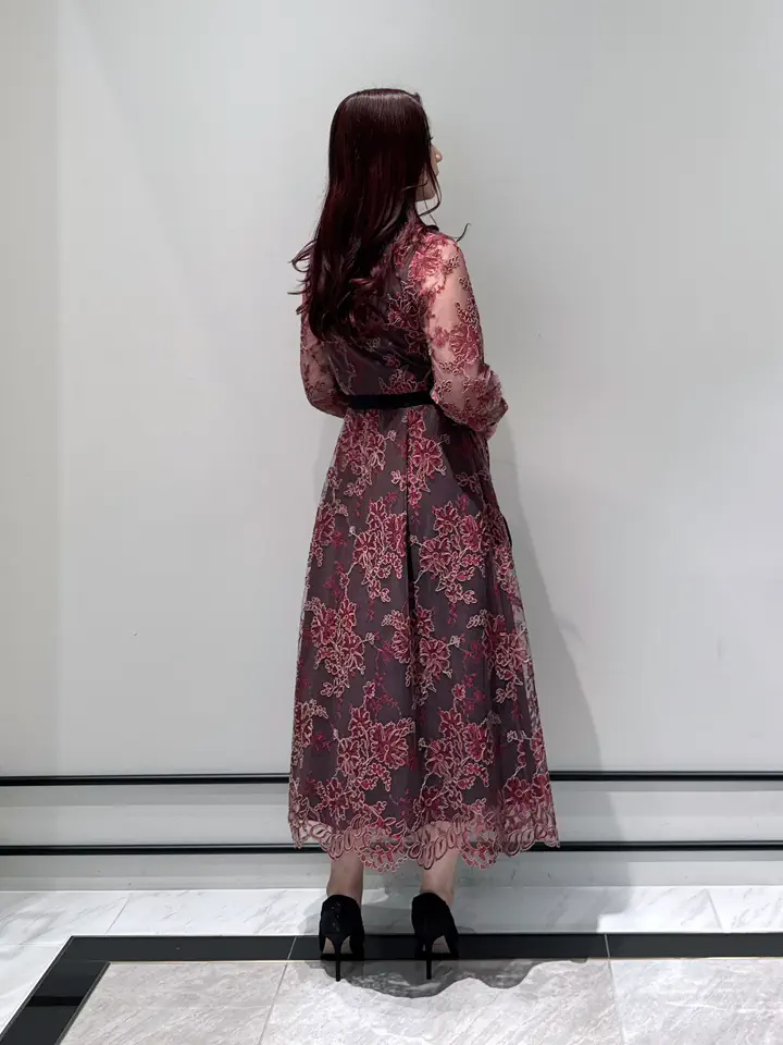 GRACE CONTINENTAL MOMOKO コーディネート画像