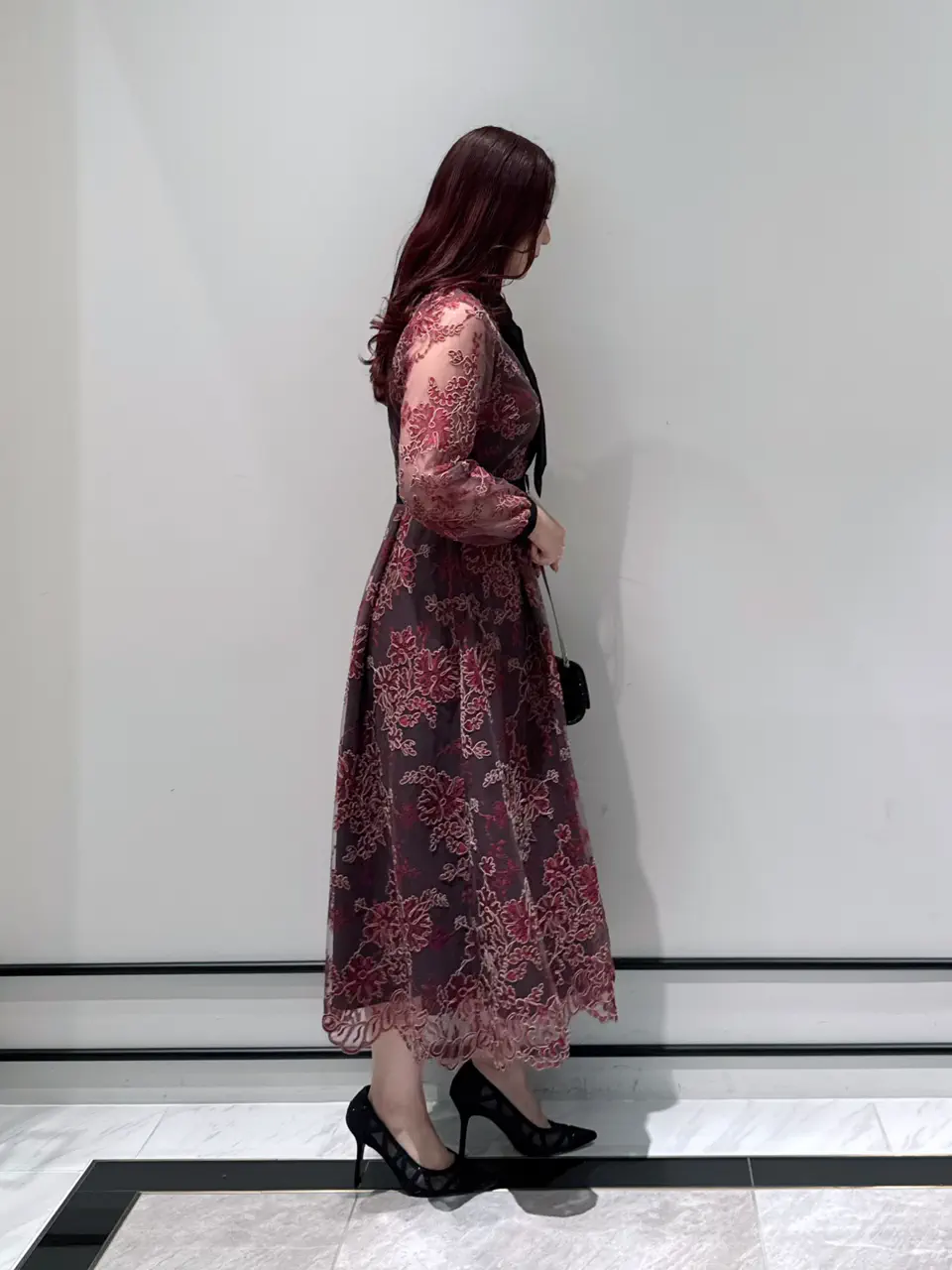 GRACE CONTINENTAL MOMOKO コーディネート画像