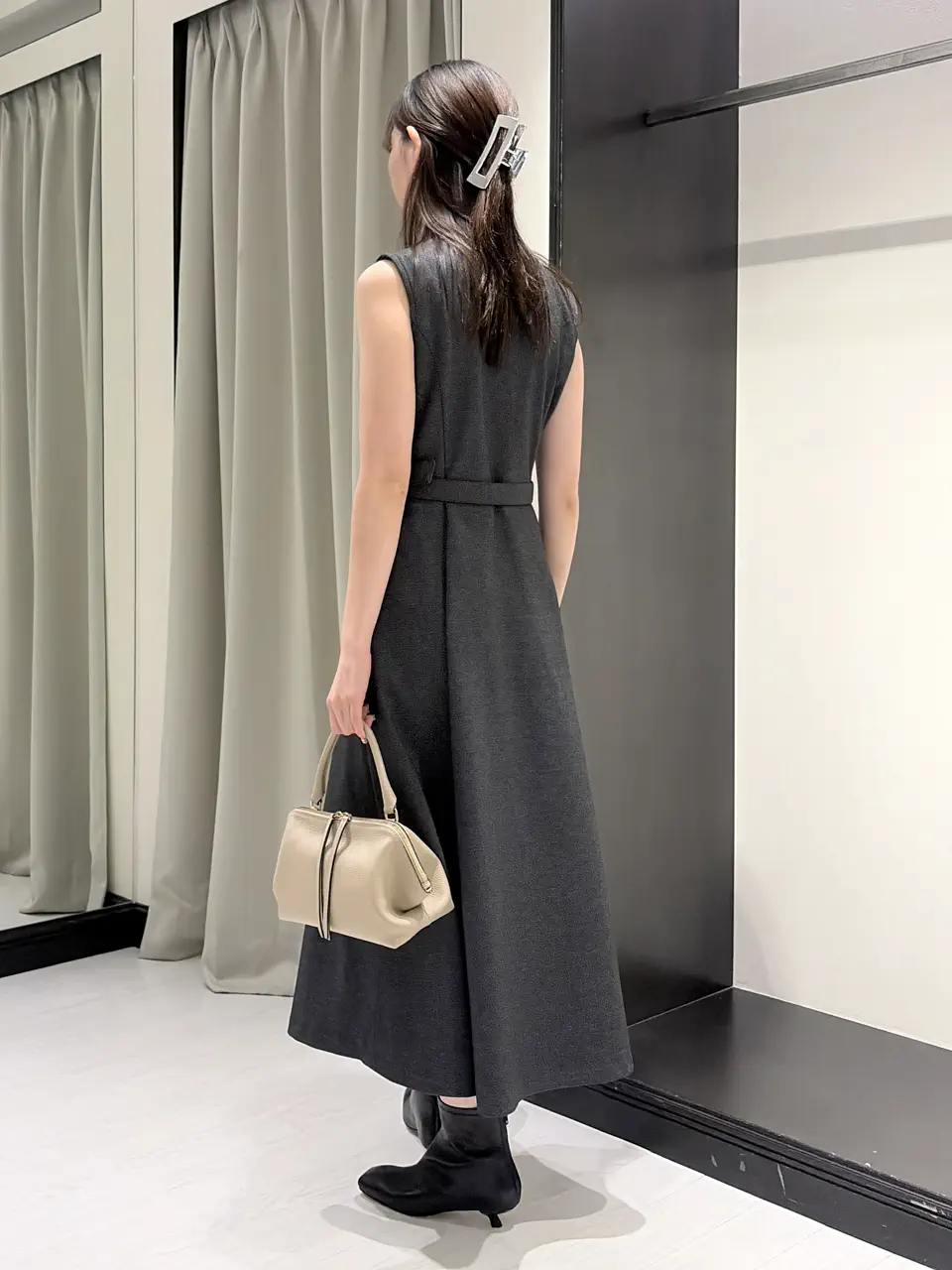 GRACE CONTINENTAL kobayashi コーディネート画像