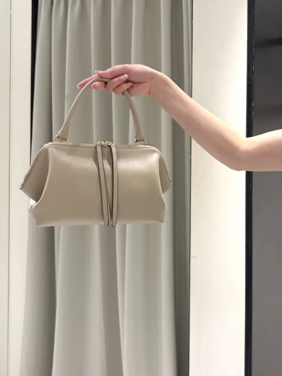 GRACE CONTINENTAL kobayashi コーディネート画像