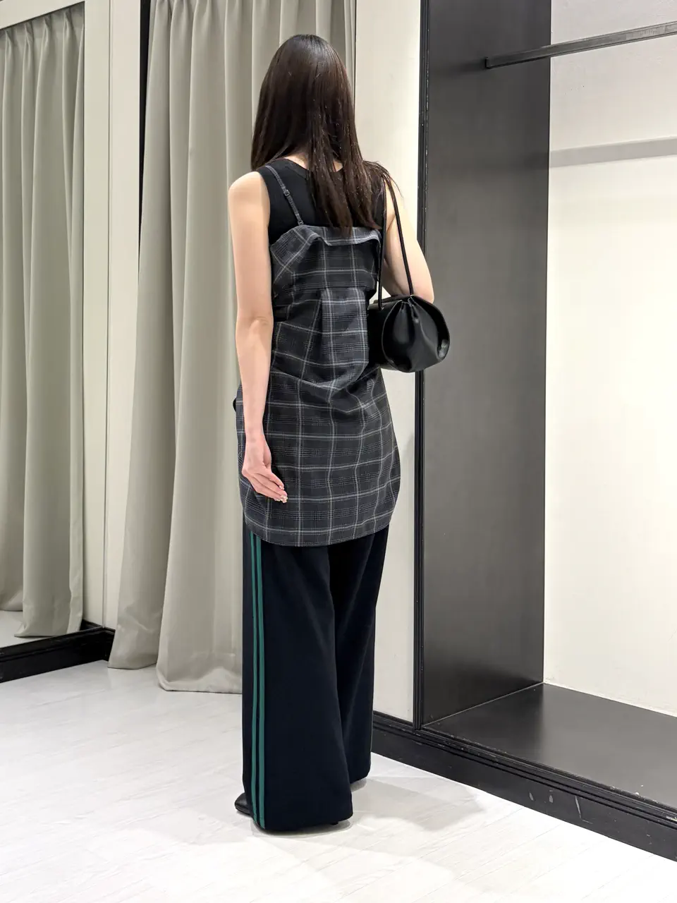 GRACE CONTINENTAL kobayashi コーディネート画像