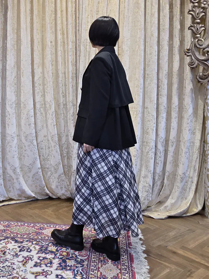GRACE CONTINENTAL Akari コーディネート画像