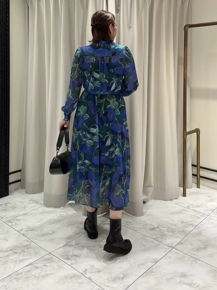 GRACE CONTINENTAL Izumi コーディネート画像