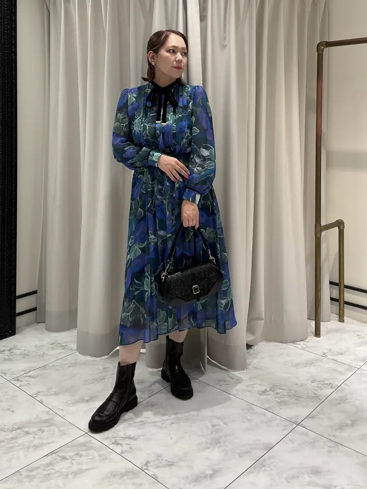 GRACE CONTINENTAL Izumi コーディネート画像