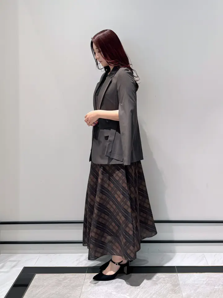 GRACE CONTINENTAL MOMOKO コーディネート画像